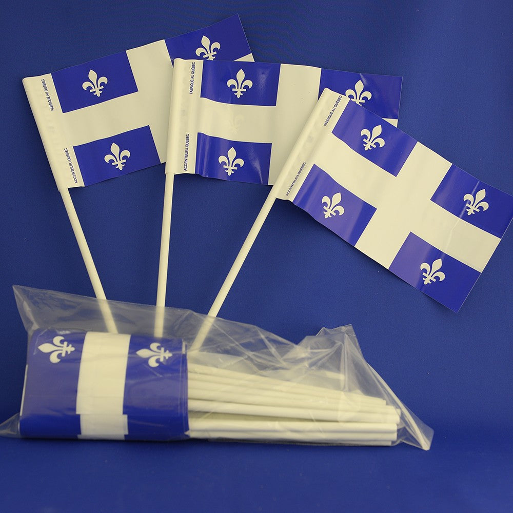 Drapeaux du Québec en plastique